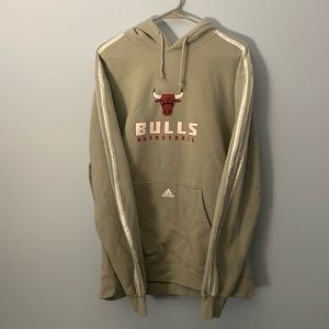 Adidas Chicago Bulls sweatshirt